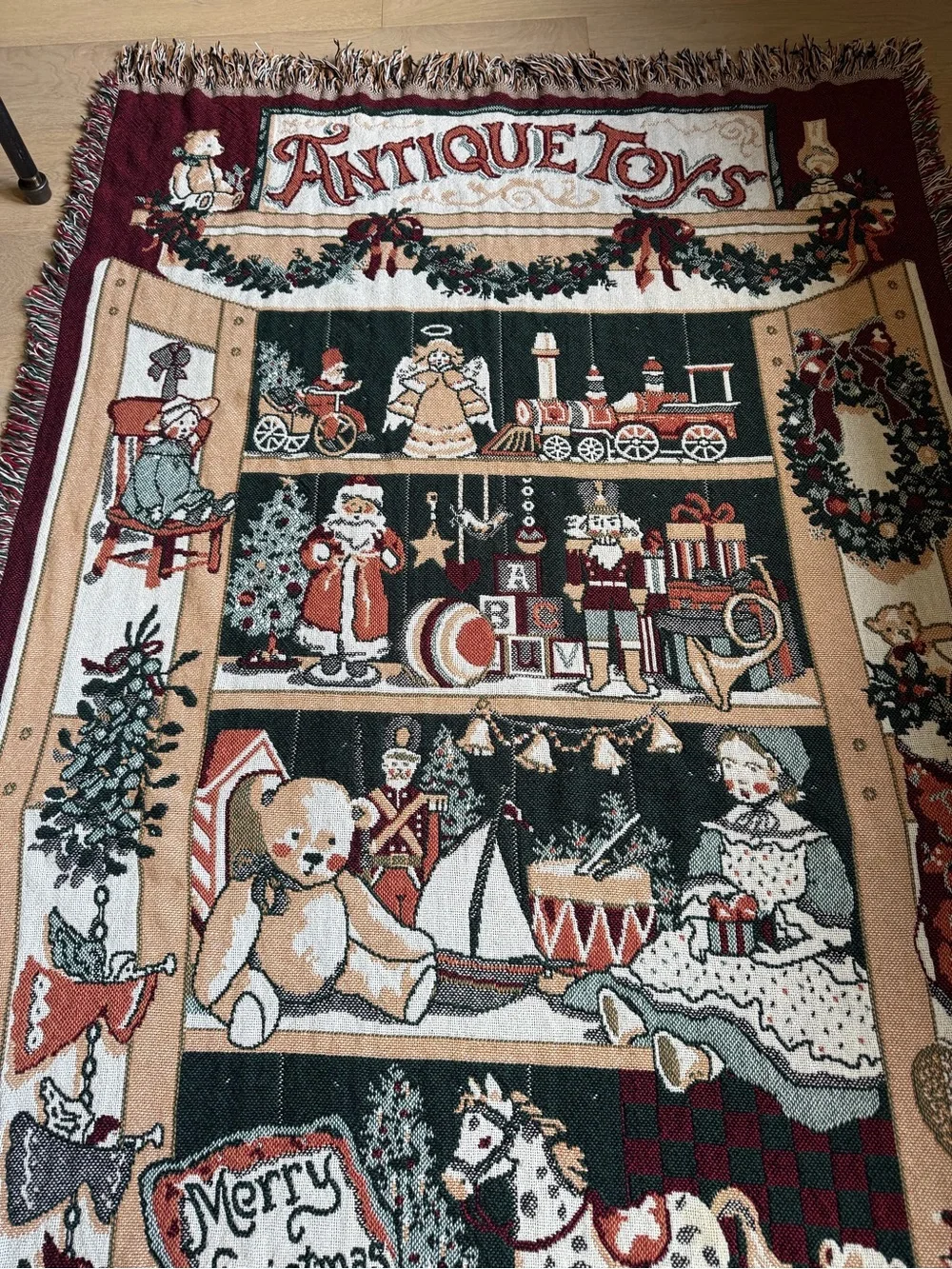 Vintage Fieldcrest Antique Holiday Throw Blanket - Burgundy, Green, Cream